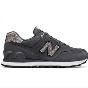 New Balance 574 Women’s Sneakers (Shattered Pearl)